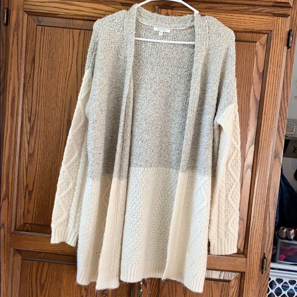 Maurices size small chunky cardigan